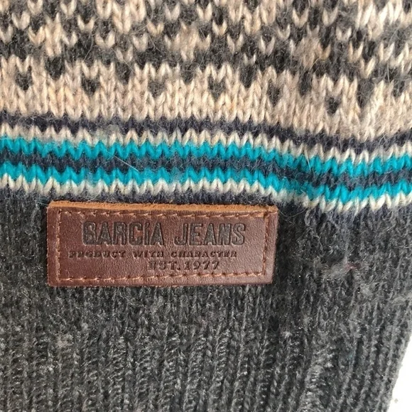 Winter dress - Picture 2 of 3